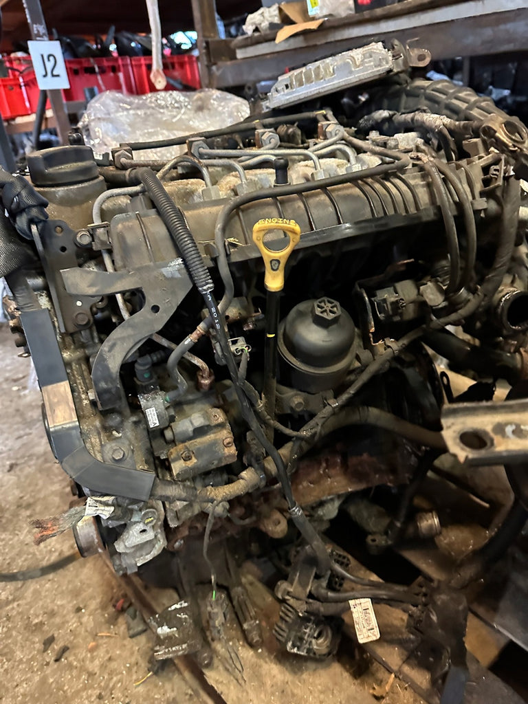 Motor Hyundai I30 D4FC 1.4 CRDI Diesel Engine Unkomplett