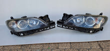 Load image into Gallery viewer, Frontscheinwerfer Mazda 3 BN8V50161 BN8V50151 Ein Satz Scheinwerfer Headlight