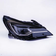 Load image into Gallery viewer, Frontscheinwerfer Opel Astra 39055746 662588537 FULL LED Rechts Headlight