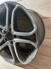 Laden Sie das Bild in den Galerie-Viewer, 1x Alufelge 18 Zoll 9.0" 5x112 A2124016302 Mercedes-Benz W212 Rim Wheel FEL9360215512yn