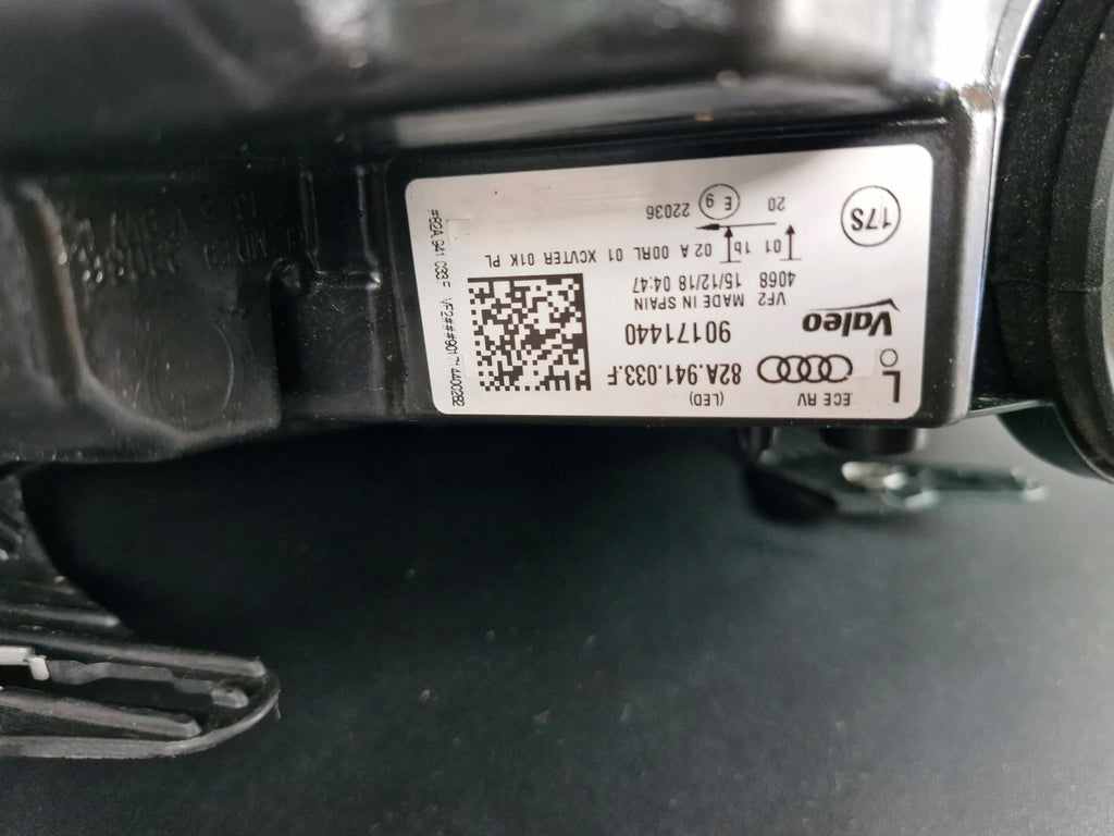 Frontscheinwerfer Audi A1 82A941033 Links Scheinwerfer Headlight SCH5692791998zq