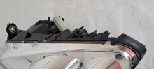Laden Sie das Bild in den Galerie-Viewer, Frontscheinwerfer Mercedes-Benz W245 A1698207761 Halogen Links Headlight SCH1185991855zb