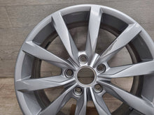 Laden Sie das Bild in den Galerie-Viewer, 1x Alufelge 17 Zoll 5G0601025K VW Golf Vii Rim Wheel FEL6257527533lg
