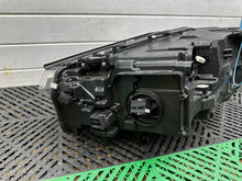 Laden Sie das Bild in den Galerie-Viewer, Frontscheinwerfer BMW X3 G01 G02 8739654-03 Vorderseite Scheinwerfer Headlight SCH3447521428tf