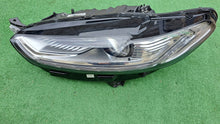 Laden Sie das Bild in den Galerie-Viewer, Frontscheinwerfer Ford Mondeo ES73-13D155-AD LED Links Scheinwerfer Headlight