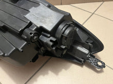 Laden Sie das Bild in den Galerie-Viewer, Frontscheinwerfer Hyundai Tucson 92101-D7700 Full LED Rechts oder Links SCH9648071038ge