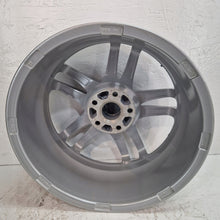 Load image into Gallery viewer, 4x Alufelge 17 Zoll 7.0" 5x112 40ET Glanz Silber KBA51743 Rim Wheel FEL6818213584it