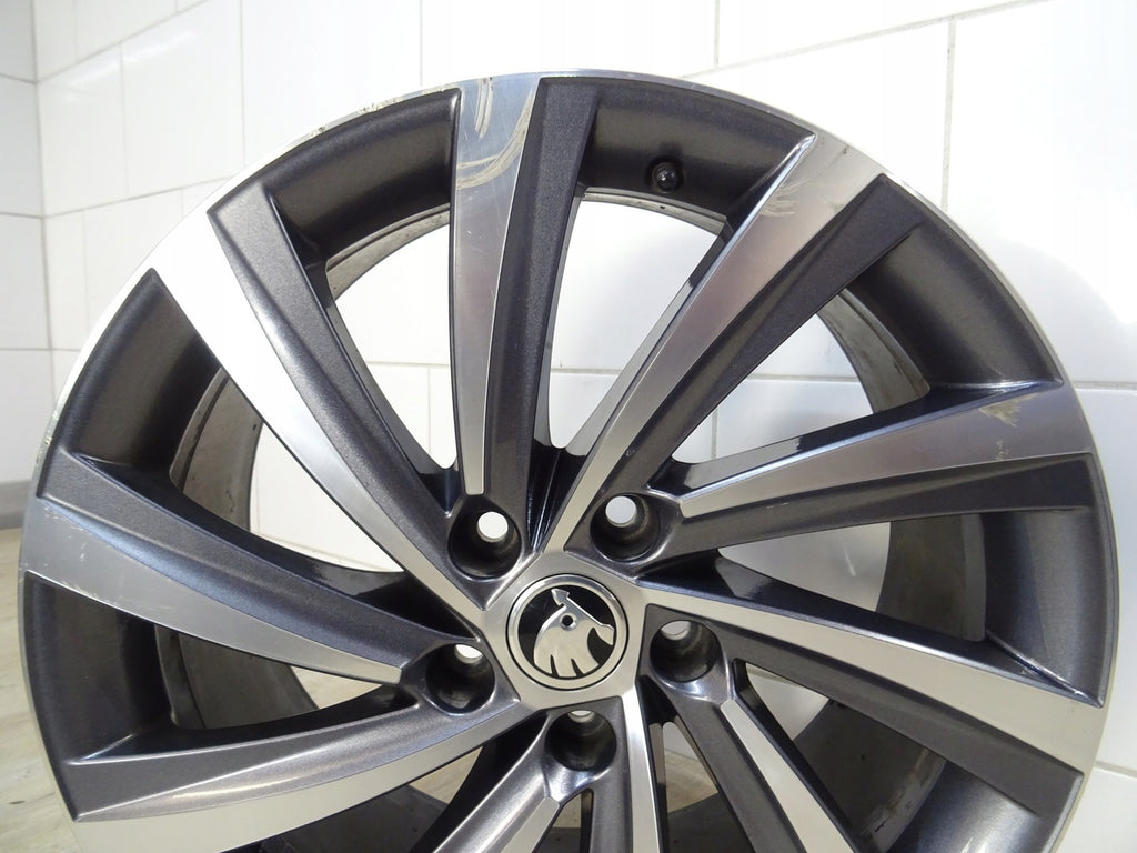 1x Alufelge 18 Zoll 7.5" 5x112 48ET 5E3601025H Skoda Octavia Rim Wheel