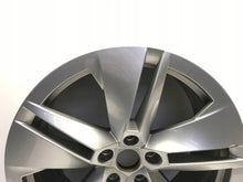 Laden Sie das Bild in den Galerie-Viewer, 1x Alufelge 19 Zoll 8.0&quot; 5x112 5LA601025B Skoda Enyaq Rim Wheel