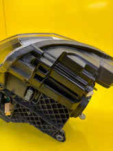 Laden Sie das Bild in den Galerie-Viewer, Frontscheinwerfer Skoda Superb III 3V1941015B Xenon Links Scheinwerfer Headlight SCH9743504208vg