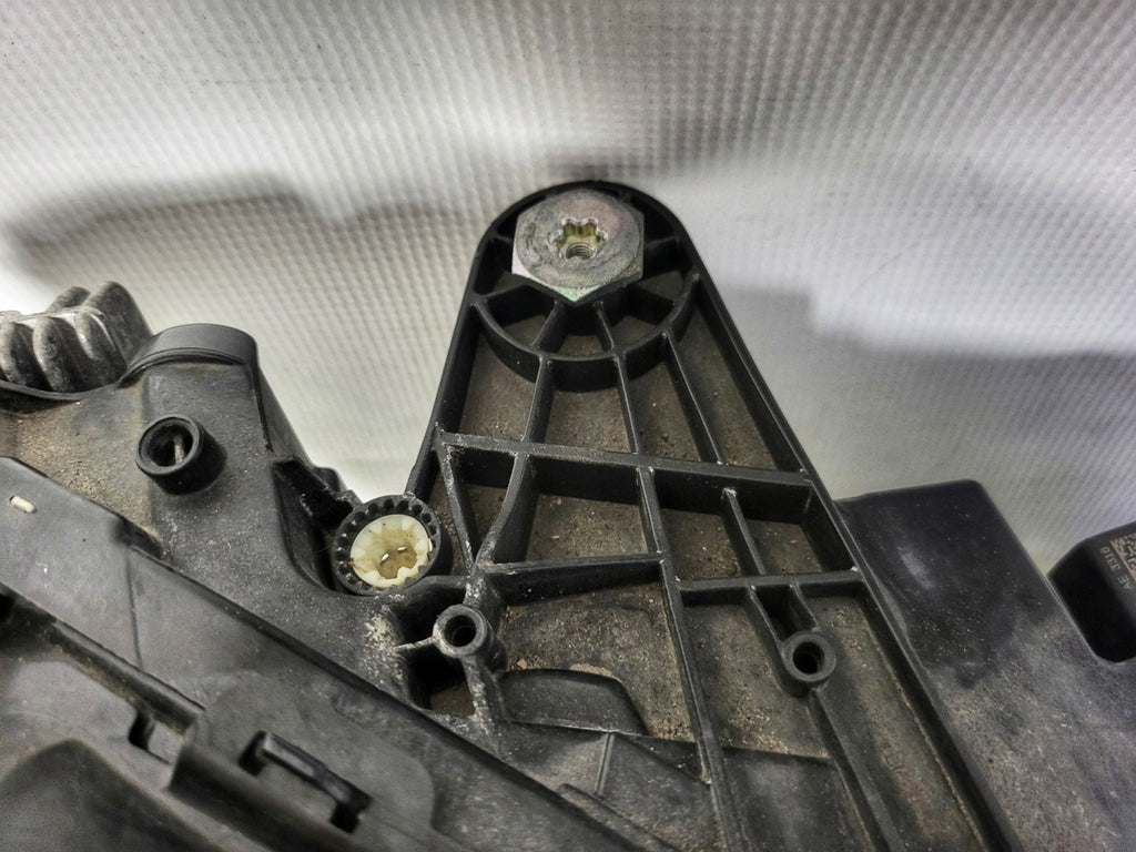 Frontscheinwerfer Mercedes-Benz W205 A2059068005 LED Rechts Headlight SCH9815521952dz