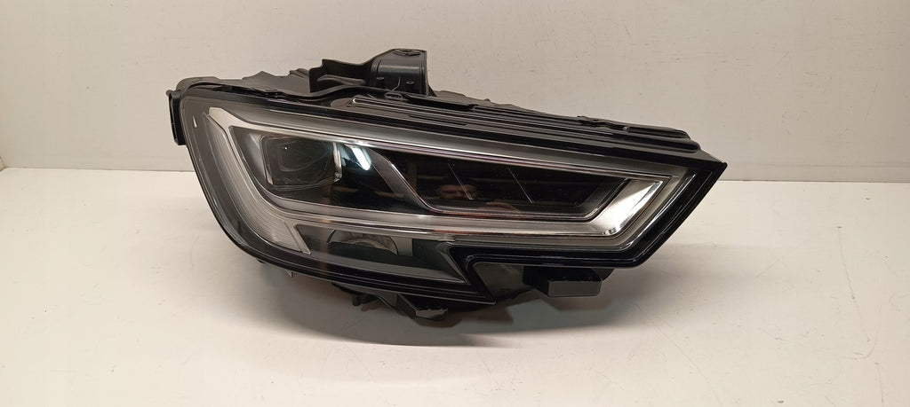 Frontscheinwerfer Audi A3 8V0941036 Rechts Scheinwerfer Headlight