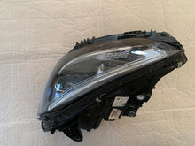 Laden Sie das Bild in den Galerie-Viewer, Frontscheinwerfer Mercedes-Benz W206 A2069062903 LED Links Headlight SCH9724787483hf