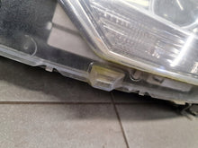 Laden Sie das Bild in den Galerie-Viewer, Frontscheinwerfer Citroën C5 9689037880 Xenon Links Scheinwerfer Headlight