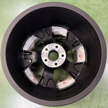 Laden Sie das Bild in den Galerie-Viewer, 1x Alufelge 18 Zoll 8.0" 5x112 40ET Matt Schwarz 8W0601025BC Audi Rim Wheel FEL8342038285va