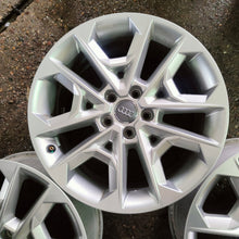 Laden Sie das Bild in den Galerie-Viewer, 4x Alufelge 18 Zoll 8.0" 5x112 45ET Glanz Silber 81A601025R Audi Rim Wheel FEL7780035002xw
