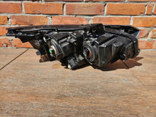 Laden Sie das Bild in den Galerie-Viewer, Frontscheinwerfer Honda Civic X I 100-18562 Links Scheinwerfer Headlight SCH5020587103zo