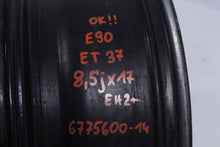 Laden Sie das Bild in den Galerie-Viewer, 1x Alufelge 17 Zoll 8.5&quot; 6775600 BMW E90 Rim Wheel