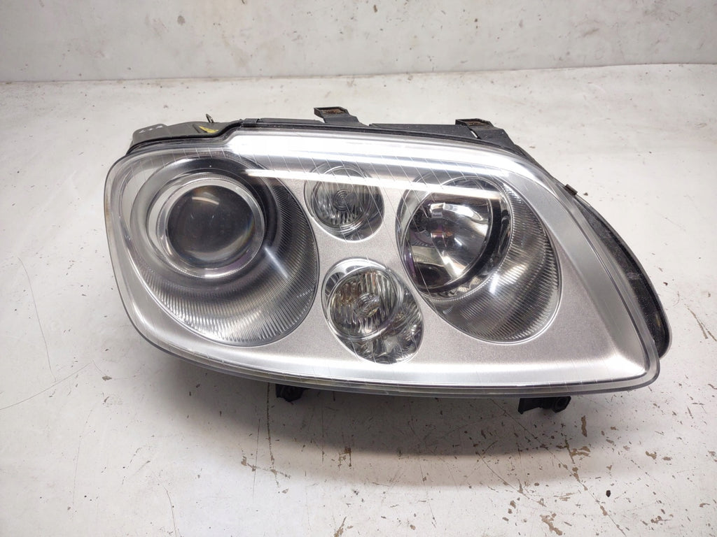 Frontscheinwerfer VW Touran 1T0941032F 1T0941031F Xenon Ein Satz Headlight SCH9870815974di