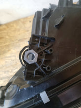 Load image into Gallery viewer, Frontscheinwerfer BMW G21 G20 A89481696-08 LED Ein Stück (Rechts oder Links)