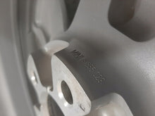 Load image into Gallery viewer, 1x Alufelge 16 Zoll 7.0" 5x112 41ET Glanz Silber 6856029 Mini Countryman F60 FEL3521708550rw