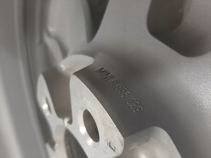 1x Alufelge 16 Zoll 7.0" 5x112 41ET Glanz Silber 6856029 Mini Countryman F60 FEL3521708550rw