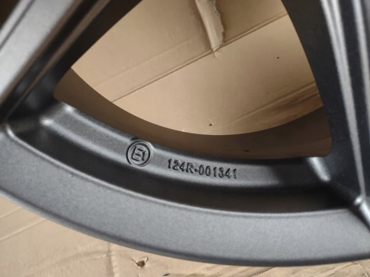 1x Alufelge 17 Zoll 7.5" 5x112 36ET Rim Wheel FEL4596103551uq