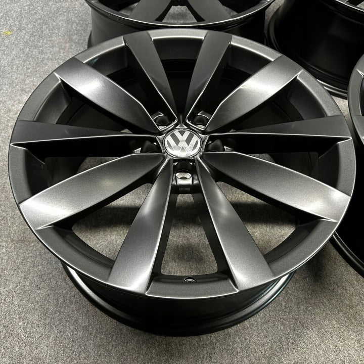 4x Alufelge 19 Zoll 8.0" 5x112 41ET Glanz Silber 1K8601025C VW Scirocco Passat FEL5277274442tt