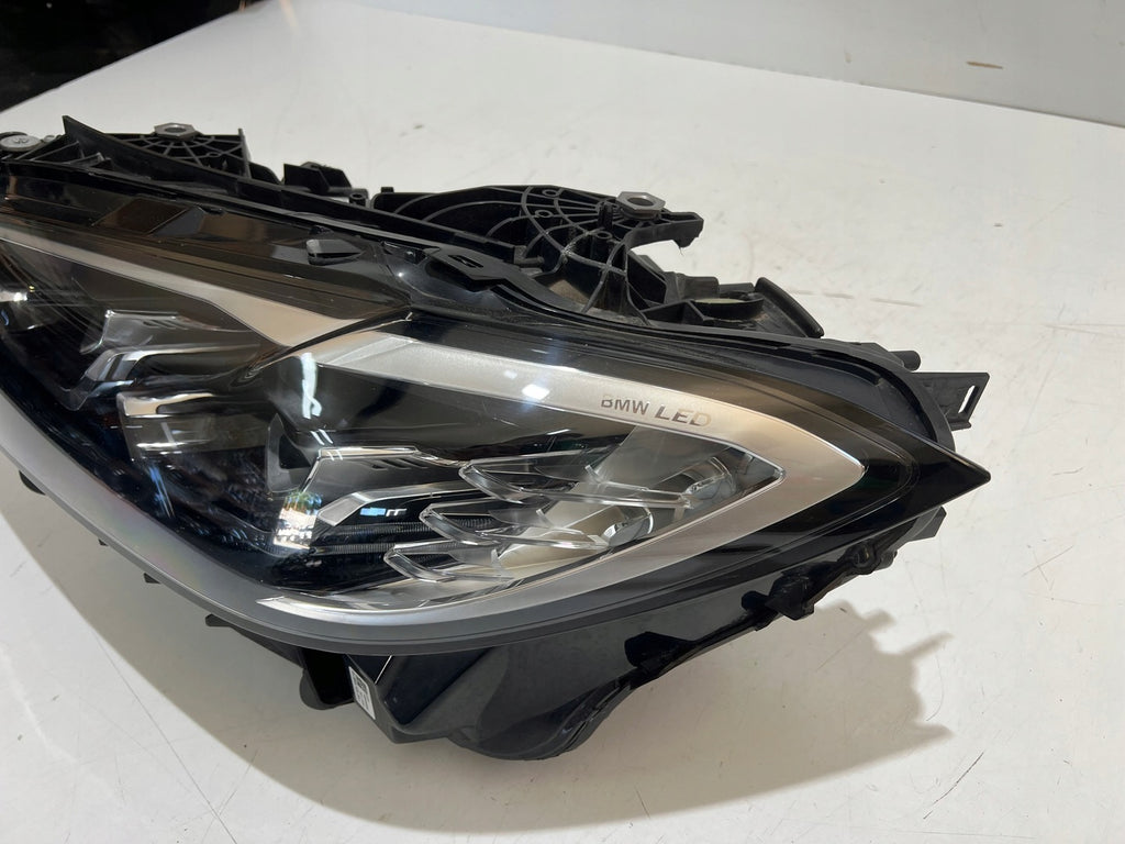 Frontscheinwerfer BMW G22 G23 G26 5A1935105 Full LED Rechts oder Links SCH6735331506ua