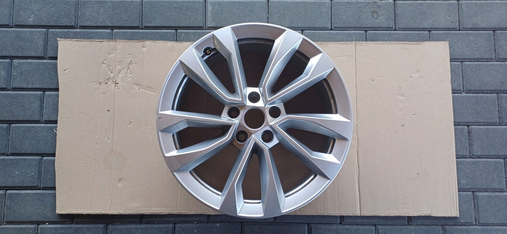 1x Alufelge 18 Zoll 7.0" 5x112 45ET Glanz Silber 57A601025AD Mg I Rim Wheel FEL2481788458hp