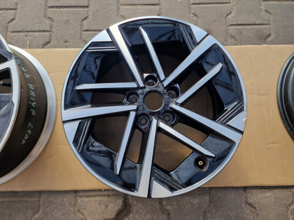 1x Alufelge 17 Zoll 7.0" 5x114.3 Nissan Juke Rim Wheel FEL6546246904wt