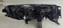 Laden Sie das Bild in den Galerie-Viewer, Frontscheinwerfer Skoda Enyaq IV 5LB941015H Links Scheinwerfer Headlight SCH4101836714af