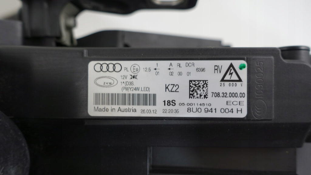 Frontscheinwerfer Audi Q3 8U0941004 Xenon Ein Stück (Rechts oder Links)