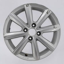 Laden Sie das Bild in den Galerie-Viewer, 1x Alufelge 15 Zoll 5.0&quot; 4x100 33ET Glanz Silber 1S0601025BP Vw Rim Wheel