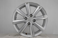 Load image into Gallery viewer, 1x Alufelge 15 Zoll 5.0" 4x100 33ET Glanz Silber 1S0601025BP Vw Rim Wheel FEL6986389090hz