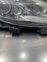 Laden Sie das Bild in den Galerie-Viewer, Frontscheinwerfer Mazda 6 Rechts Scheinwerfer Headlight