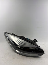Load image into Gallery viewer, Frontscheinwerfer Renault Megane III 260100923R Rechts Scheinwerfer Headlight SCH7368968067ls