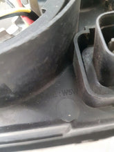 Laden Sie das Bild in den Galerie-Viewer, Frontscheinwerfer Kia Rio Rechts Scheinwerfer Headlight