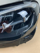 Load image into Gallery viewer, Frontscheinwerfer Mercedes-Benz W213 A2139067509 LED Links Headlight SCH2634572396dt