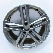 Load image into Gallery viewer, 1x Alufelge 19 Zoll 8.0&quot; 5x112 39ET 80A601025G Audi Q5 Rim Wheel