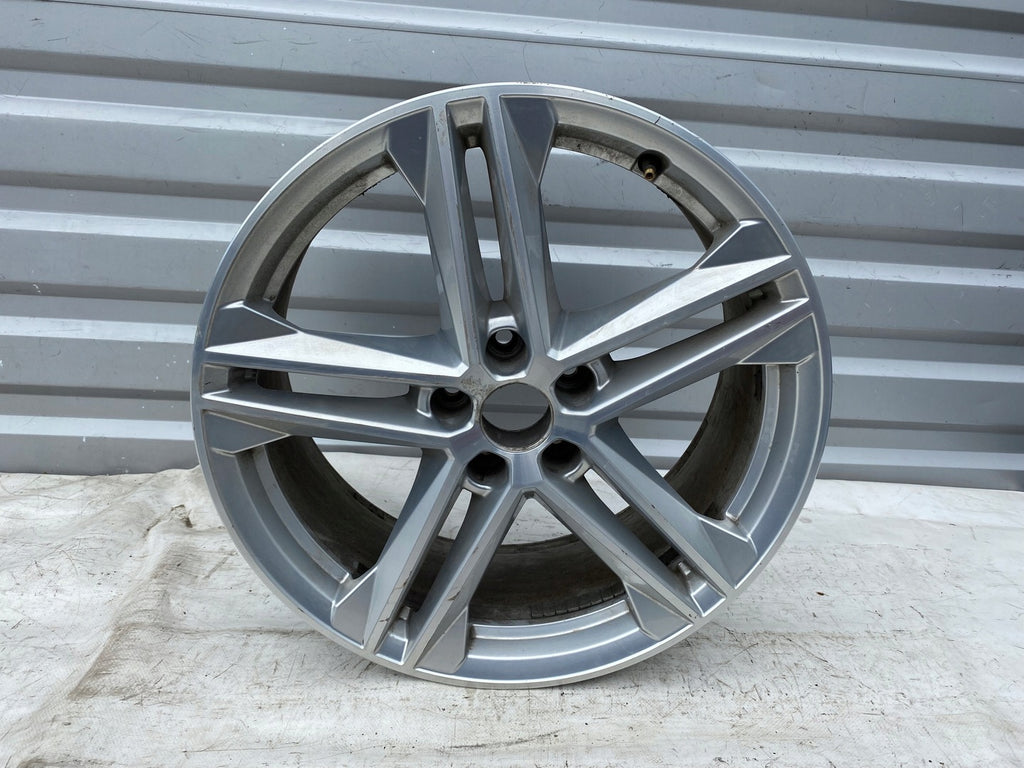 1x Alufelge 19 Zoll 8.0" 5x112 39ET 80A601025G Audi Q5 Rim Wheel