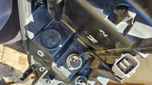 Load image into Gallery viewer, Frontscheinwerfer Toyota Yaris Rechts Scheinwerfer Headlight