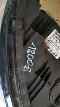 Load image into Gallery viewer, Frontscheinwerfer Volvo S40 V50 32206140 Xenon Rechts Scheinwerfer Headlight SCH5883412557uh