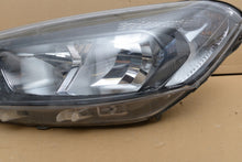 Load image into Gallery viewer, Frontscheinwerfer Ford Transit Courier JT76-13W030CD Links Headlight SCH4252988632ex