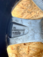 Load image into Gallery viewer, 1x Alufelge 17 Zoll 7.5" 5x112 51ET Silber 8V0601025BK Audi A3 Rim Wheel FEL8392920382gh