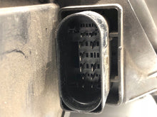 Laden Sie das Bild in den Galerie-Viewer, Frontscheinwerfer Audi A4 B7 8E0941003AM FALSE Scheinwerfer Headlight SCH4080545498gl