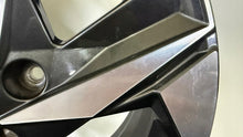Load image into Gallery viewer, 1x Alufelge 17 Zoll 7.0" 5x114.3 49ET Glanz Graphit 52910-AA310 Hyundai I Mg FEL7258403978qa
