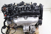 Load image into Gallery viewer, Motor Volvo V70 D5244T14 2.4 175PS 129kW 195TKm Benzin Engine Komplett MOT9480075424xb