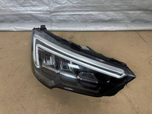 Laden Sie das Bild in den Galerie-Viewer, Frontscheinwerfer Opel Crossland X 988709880 Full LED Rechts Headlight SCH8975733599wq