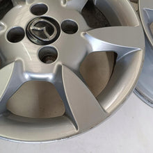 Load image into Gallery viewer, 4x Alufelge 14 Zoll 6.0" 4x100 45ET Glanz Silber DP74V3810 Mazda Demio Rim Wheel FEL4249903365wh